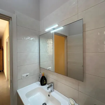 Nanni's House, Stylish Steps From Station * Sant'Agnello